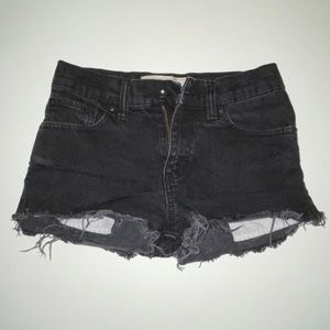 Levi’s women denim shorts